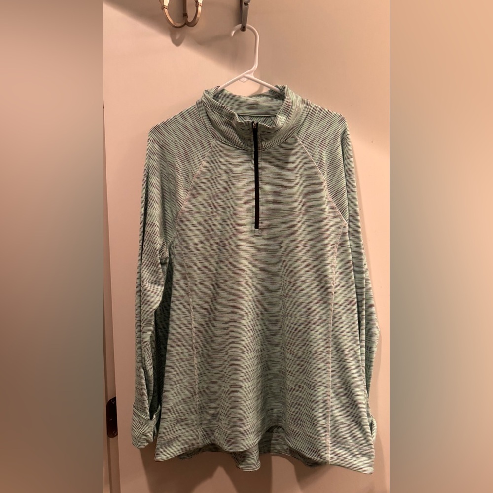 T by  Talbots outerwear Light Mint Green Long-Sleeve Women's Top